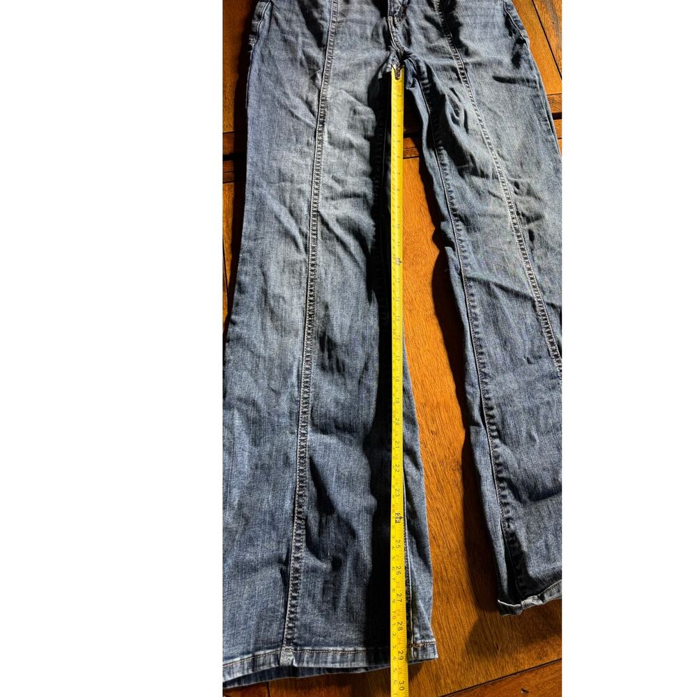 SO High Rise Flare Jeans Juniors 3 26W Front Seam 70s Boho Stretch Denim - Picture 6 of 10